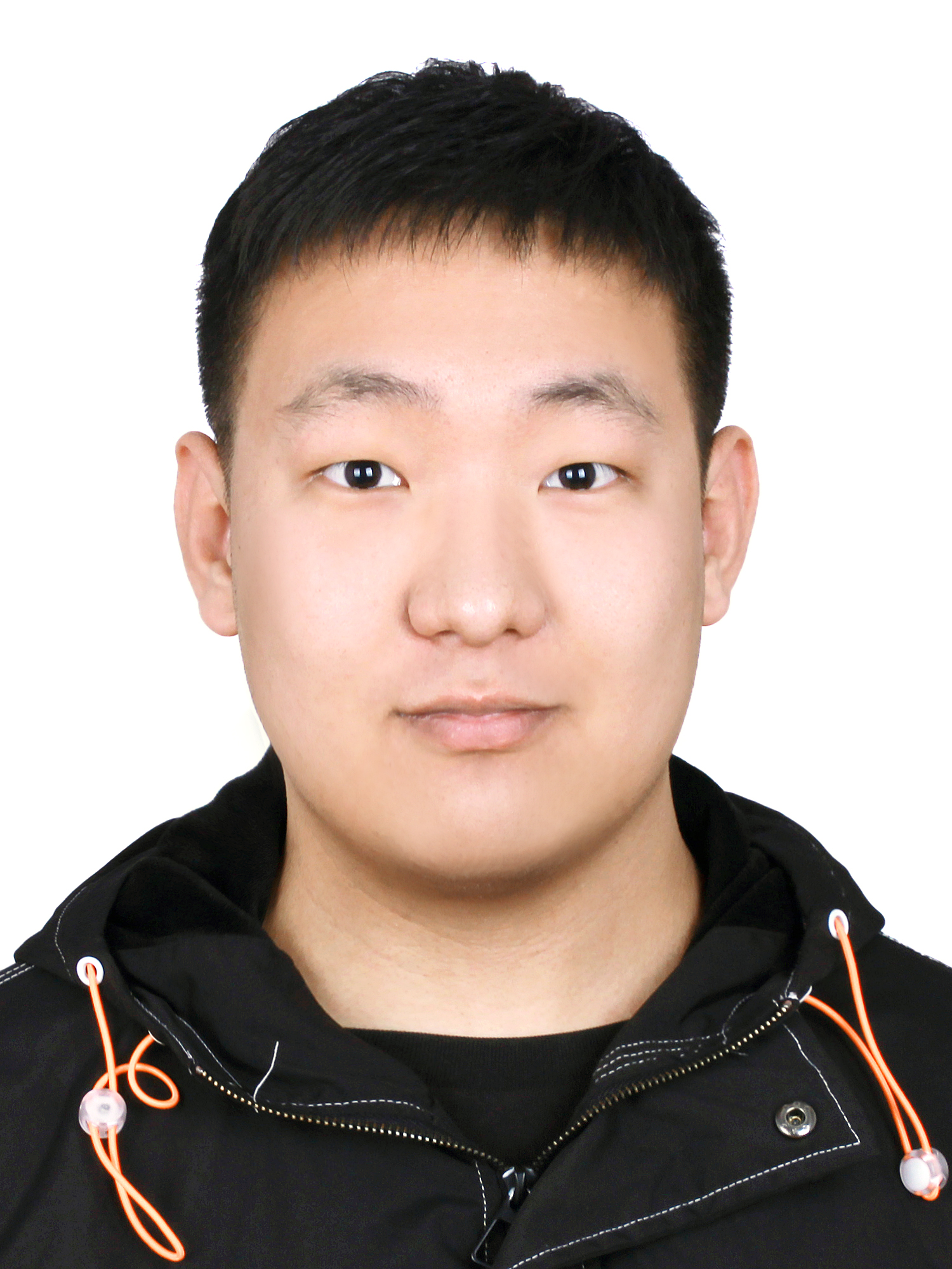 闫士博正式证件照